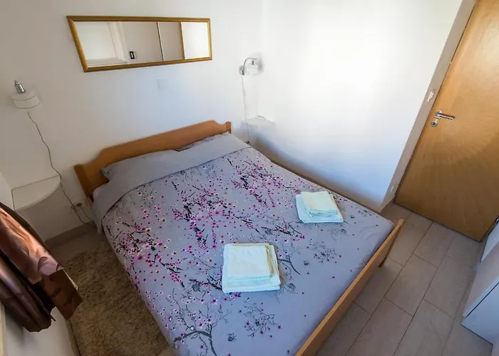 Nyaraló Nostalgija Brgulje