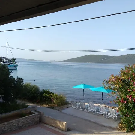 Holiday home Nostalgija Brgulje