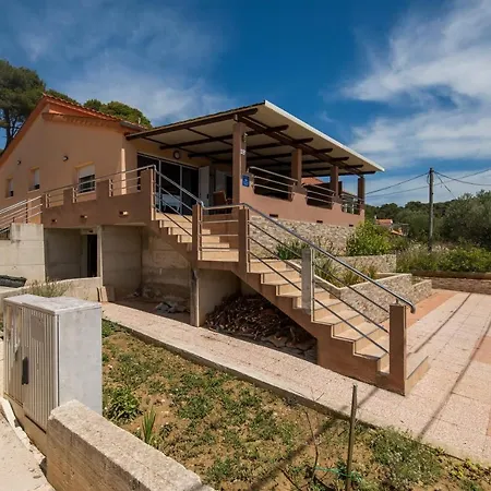 Nostalgija 別荘 Brgulje