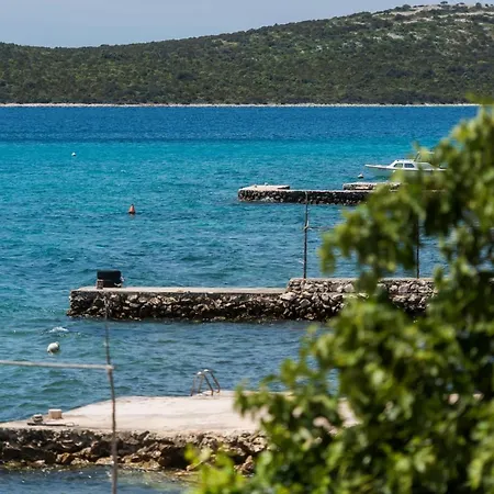 Nostalgija Vakantiehuis Brgulje